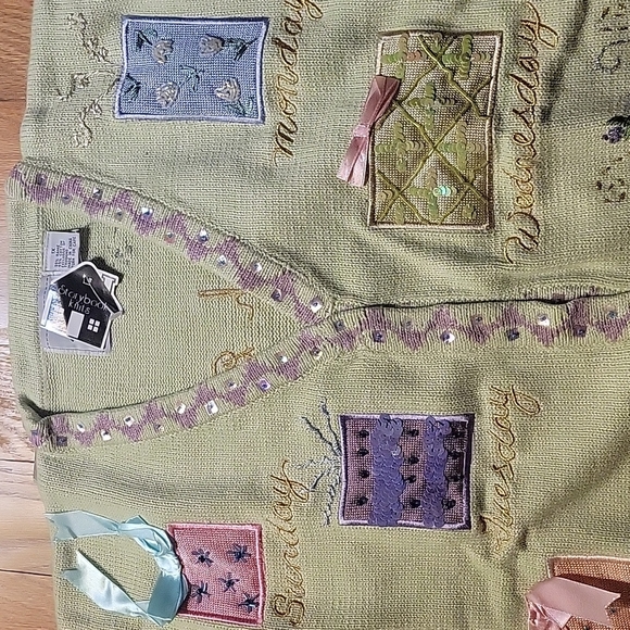 STORYBOOK KNITS - EACH DAY - Picture 9 of 16